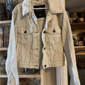 Hollister Cream Corduroy Trucker Jacket Women’s XS